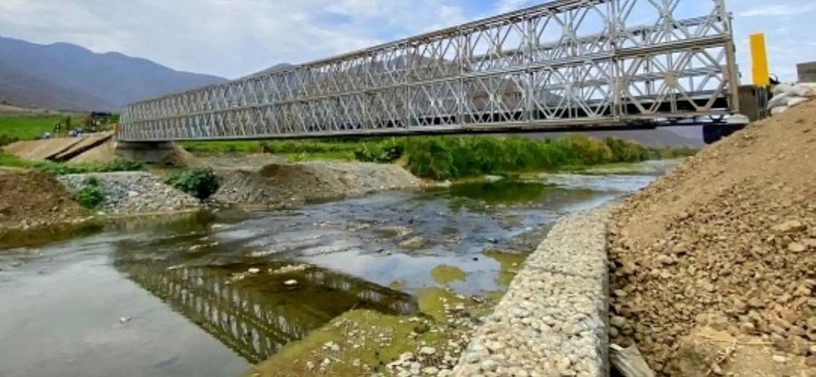 MTC anuncia compra de 51 puentes metálicos para instalar en 12 regiones