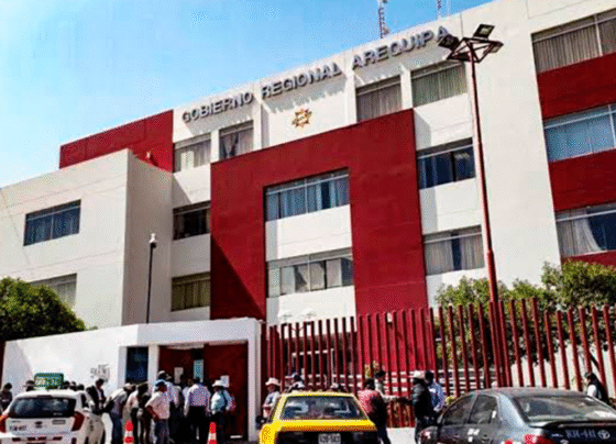 Contraloría responsabiliza a 16 funcionarios del GRA por presunto direccionamiento en contrataciones