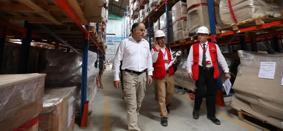 Contralor detecta en Ucayali más de 8,000 equipos médicos en almacén del Gore