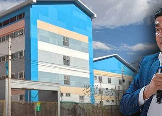 Hospital El Carmen acumula 11 ampliaciones de plazo y registra nuevos retrasos, admite Zósimo Cárdenas
