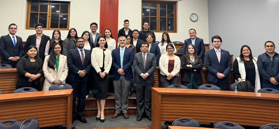 Juristas debaten en Campus Lima el nuevo régimen de contratación pública
