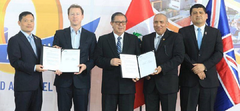 Minsa: firman contrato para la construcción del nuevo Hospital de Alta Complejidad de Piura