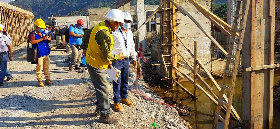 Detectan irregularidades en obra del centro de salud en Castillo Grande