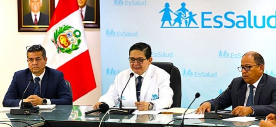 EsSalud cambia su modelo de compras con manual que prioriza criterios técnicos sobre urgencias