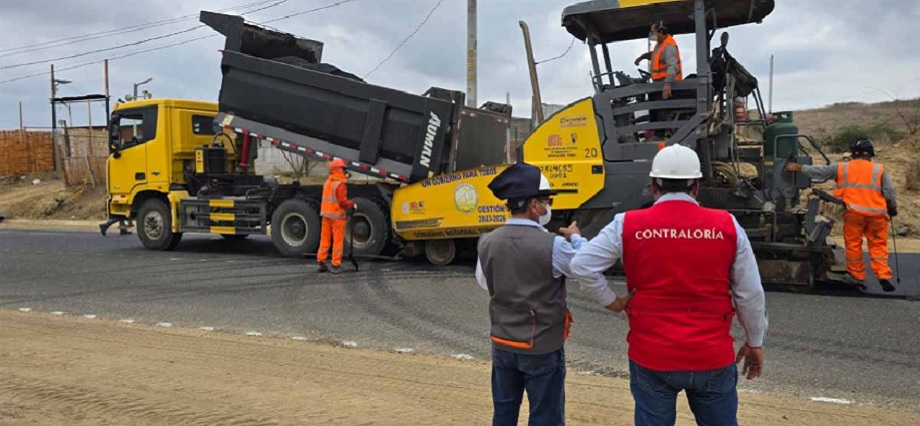Contraloría alerta obra sin contrato en la Dirección Regional de Transportes