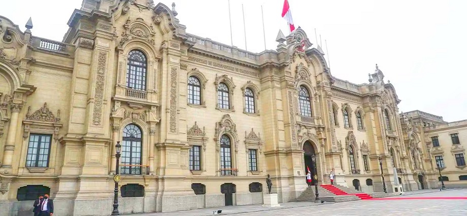 Empresa vinculada a empresario chino Zhihua Yang ganó contrato con Palacio de Gobierno