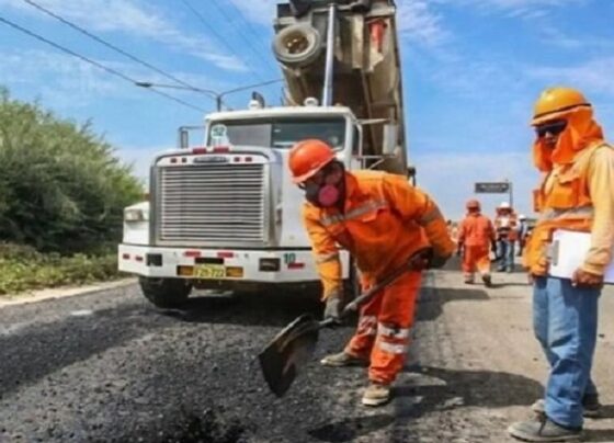 MEF aprueba norma para mejorar ejecución y calidad de obras en todo el país