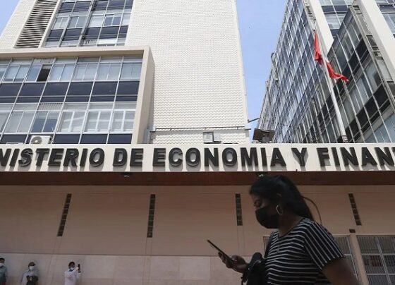 MEF: entran en vigor cambios que aceleran las compras públicas