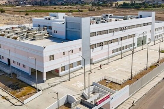 Arequipa: gobierno regional destraba hospital de Camaná tras años de paralización