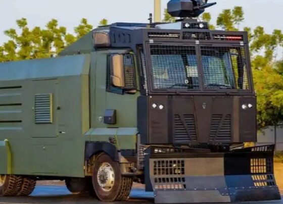 Fracasa la compra de 44 “rochabuses” para la Policía por US.7 millones