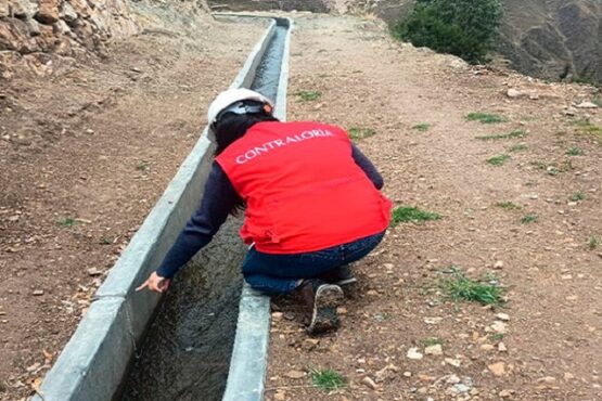 Huancavelica: Reciben obra de riego de S/6 millones con fisuras y deficiencias técnicas en Anchonga