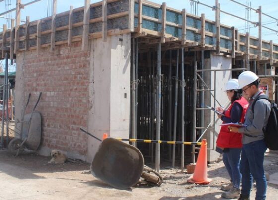 Ilo: Contraloría advierte deficiencias en construcción de colegio modelo en Vista al mar
