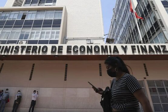 MEF: 50 entidades públicas aplicarán metodología BIM en obras públicas