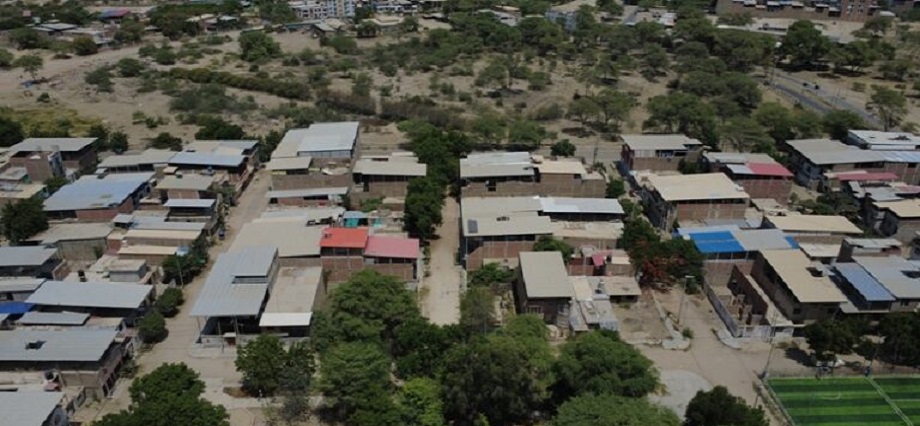 Piura: colocan primera piedra de obra de agua y alcantarillado en El Bosque, Castilla