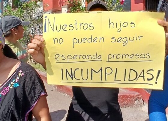 Acusan a la gobernadora de burlarse de padres de la I.E. José Olaya y no entregar obra