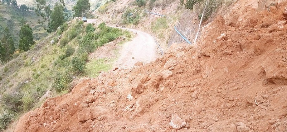 Más de 45 días con vías cerradas: Miraflores denuncia abandono en Huamalíes