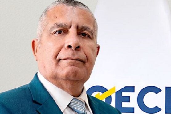 Cambios en contrataciones públicas: Carlos Salazar asume presidencia del OECE