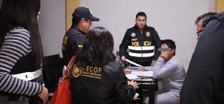Detienen a funcionarios del Hospital Regional de Ayacucho y de la Universidad Nacional de San Cristóbal de Huamanga por colusión agravada