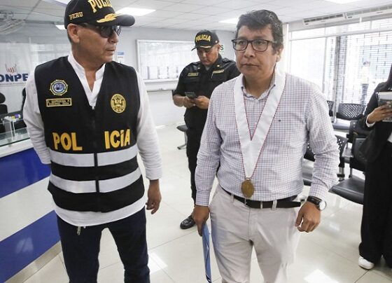 Fiscalía Anticorrupción y PNP allanaron sede de la ONPE por retrasos en entrega de material electoral