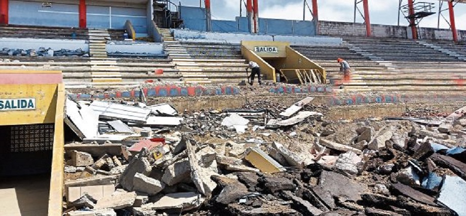 Piura: Estadio sigue abandonado y GORE no cumpliría con el proyecto