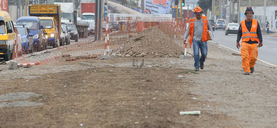 Obras viales por más de S/ 5 mil millones están paralizadas o abandonadas, ¿qué servicios básicos están rezagados?